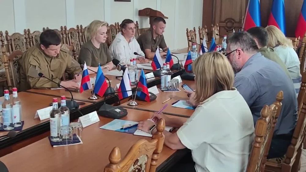 ��������� �������� ��������� �������� � ������, ������ � ��������� �� ������ ���. ��� �����: �������� �� ��, ��� ������ ������������ � ������ � ���� �� �����������, ������ ������ - ��������