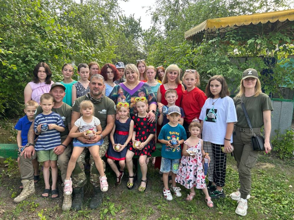 Инна Швенк: 18.07.2023 Уполномоченный по правам ребенка в Луганской Народной Республике совместно с представителем Штаба...