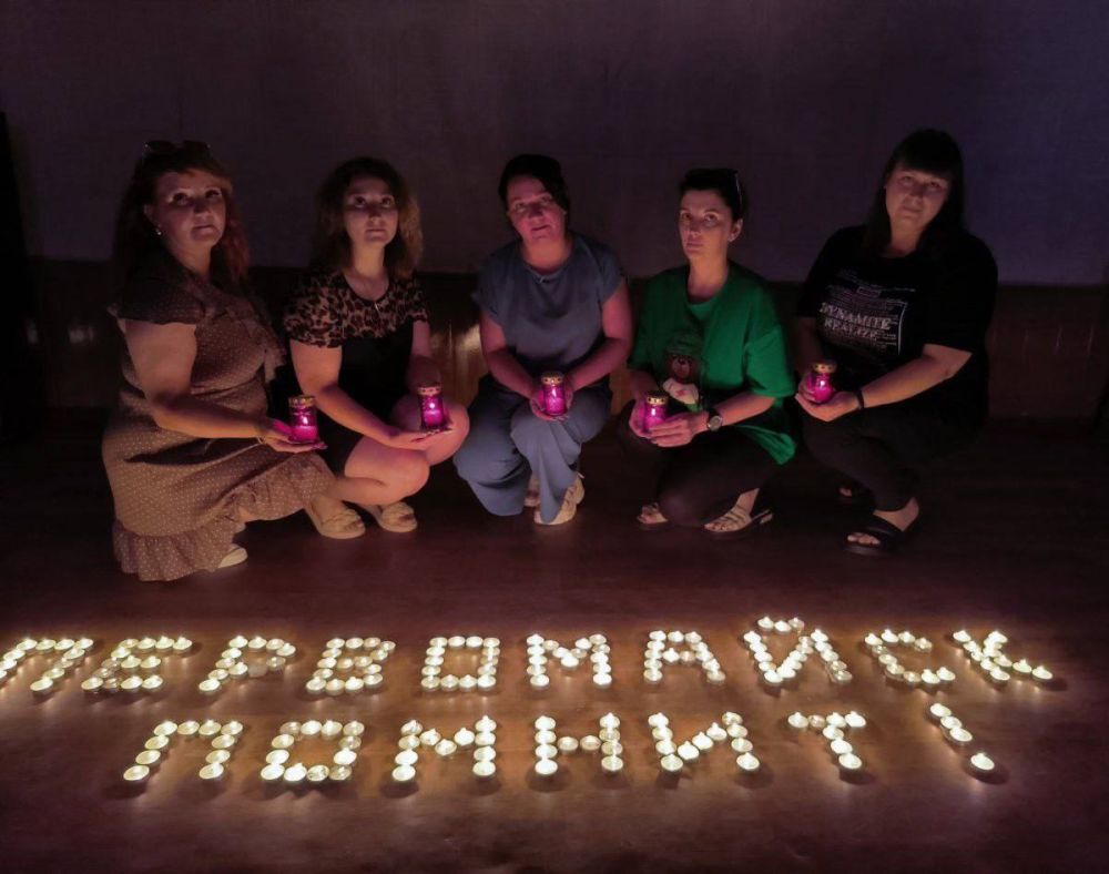 Жители Первомайска почтили память погибших при авианалете ВСУ на город