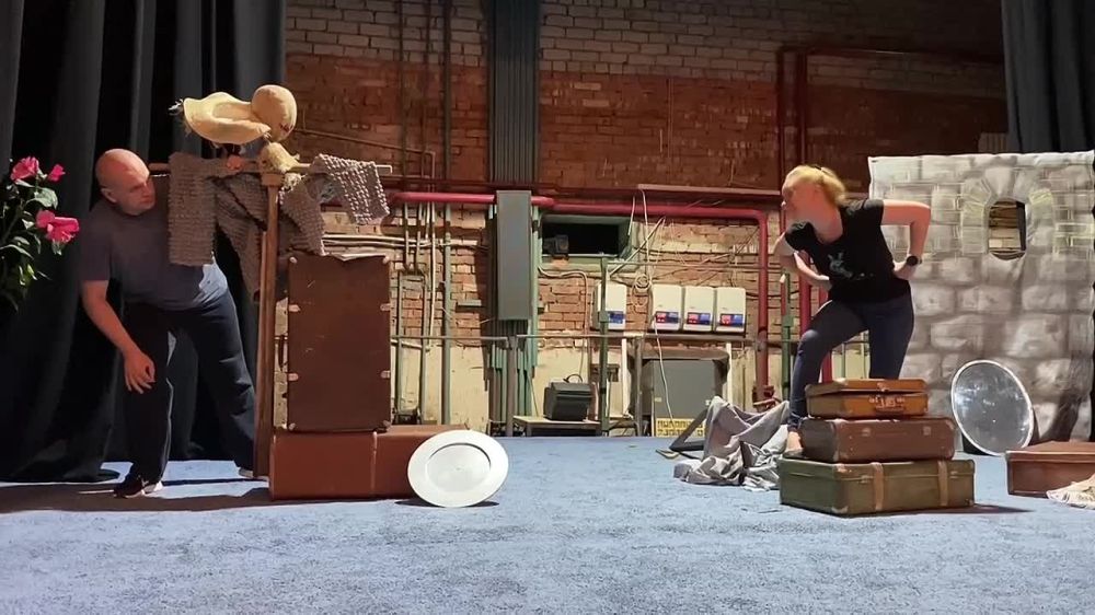 ����� ���. ��������� ������������� ����� ����� � �������� ���������� � 11 ������� ������ ��� ��������� � ������ ��������� "������� ��������" �������������� ����������-����������� ����� ������������ �������� �� � �������� ������ ������ ��������