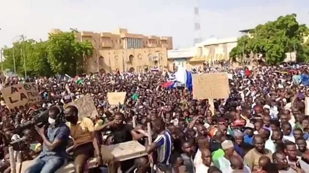 � ������ �������� ������������� ����� � ��������� ���������� �� ������ ���������, ��������������� ����� �������� ����������