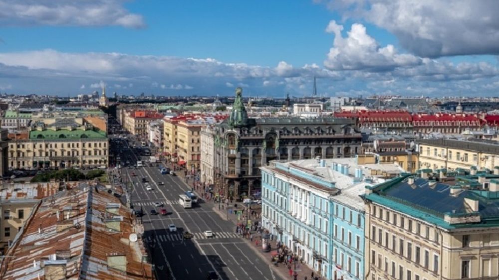 �� ��������� � �����-��������� ����������� 100 ����� �� ���