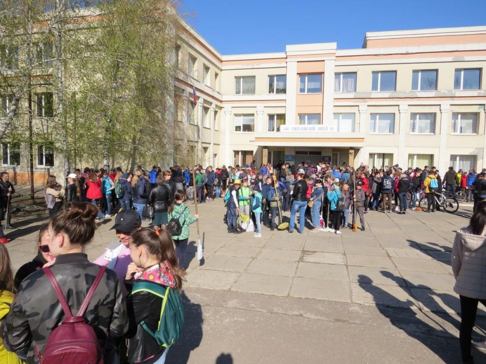 ������������� ���������� ���� ������� 40 ��� ������ �� ����������� ������ ������������� ����� �1 ����� ������-���������� ����� � �������� ����������, �������� �����-������ ����� ���������� ����