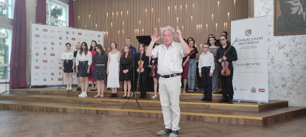 ������ ���� �����-��������� ����������� �������� ���������� � ������� ���������, ������ ���� ������� � ��������, �������� � ����������� ���