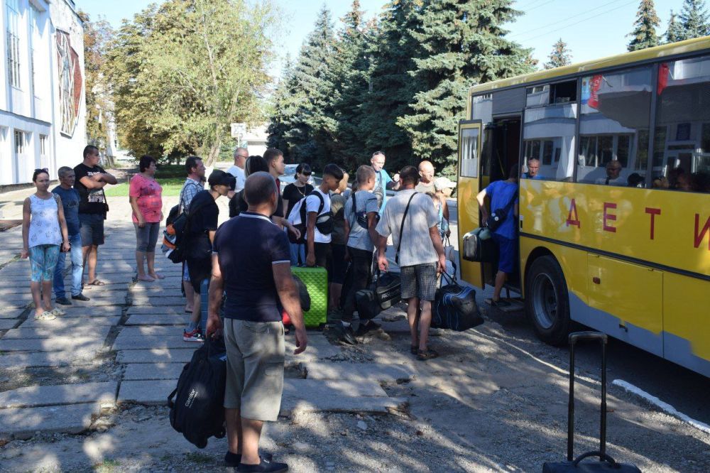 Юные спортсмены из Первомайска в составе группы из Луганской Народной Республики примут участие в учебно-тренировочных сборах в Алуште