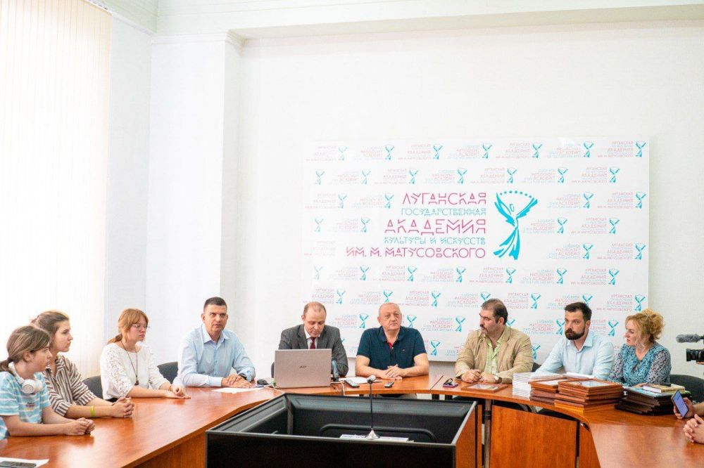 Виктор Водолацкий: 21 августа в рамках работы возглавляемой мной Комиссии по вопросам патриотического и...