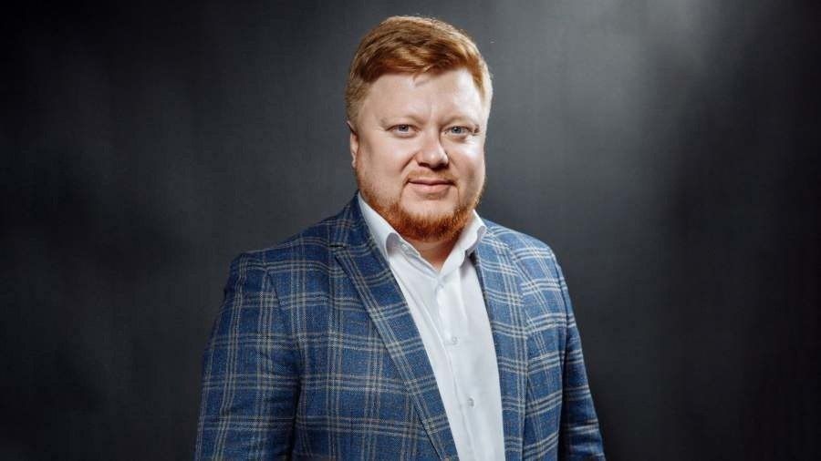 Министр образования и науки ЛНР Иван Кусов ответит на вопросы луганчан в прямом эфире