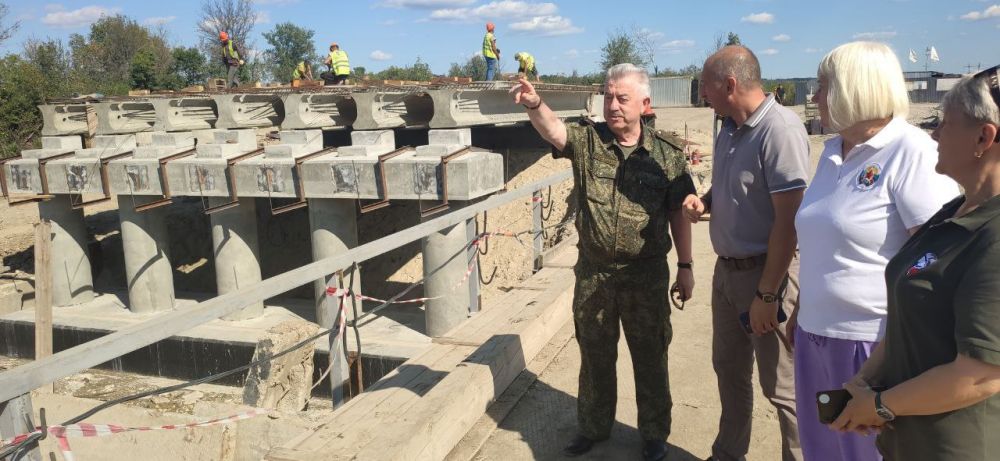 Виктор Водолацкий: Сегодня посвятил день работе в Славяносербском районе