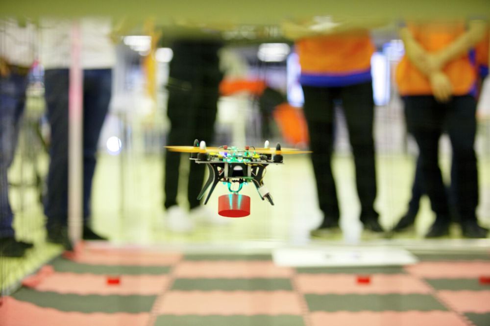 ��������� ������������� ������ � ����������� ����� 50 ������ �� 14 ��������