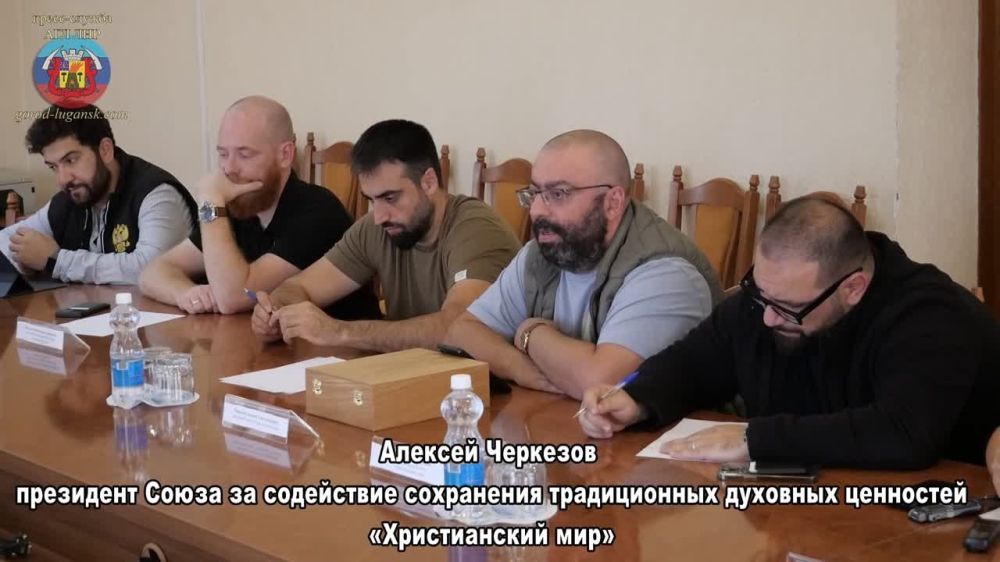 Манолис Пилавов встретился с инициаторами акции «Единство в служении»