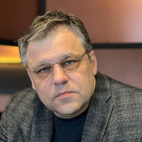 Бывший посол Луганской Народной Республики в Москве Родион Мирошник назначен российским послом по особым поручениям по...