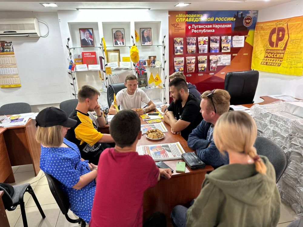 ��������� ��������: ������ ����. ���� �������, ������� �������� � 3 ������ � ���������� ��� 2 ������ � ��������. �������� ����������� �� �����