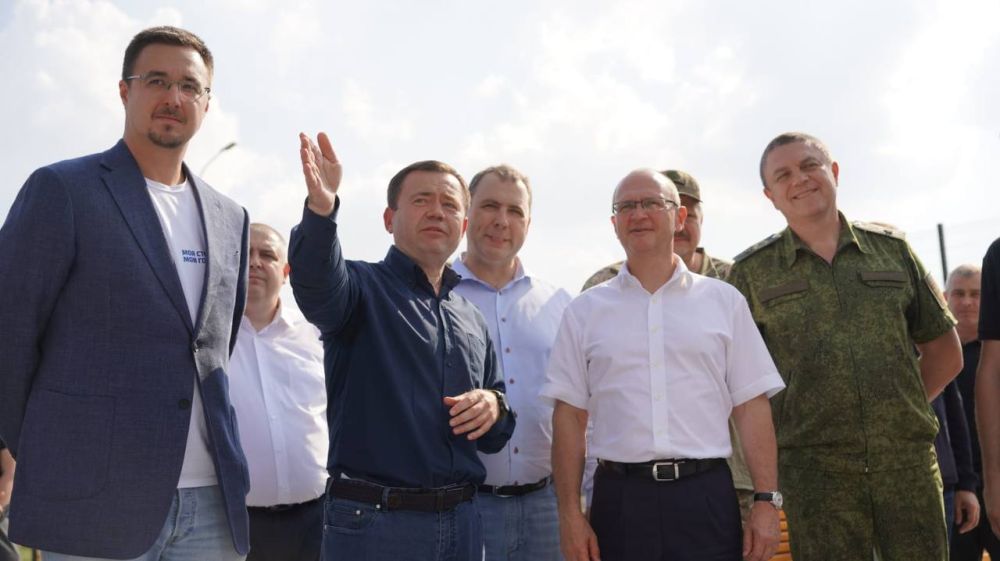 Промсвязьбанк открыл Центр уличного баскетбола в Луганске