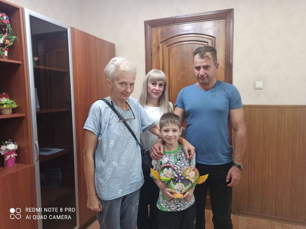 Инна Швенк: Уполномоченным по правам ребенка в Луганской Народной Республике проведено рабочее совещание на котором...