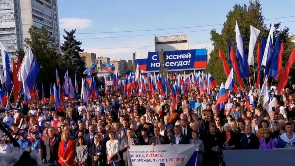 19 сентября Государственная Дума на пленарном заседании приняла закон об установлении новой памятной даты – 30 сентября: Дня...