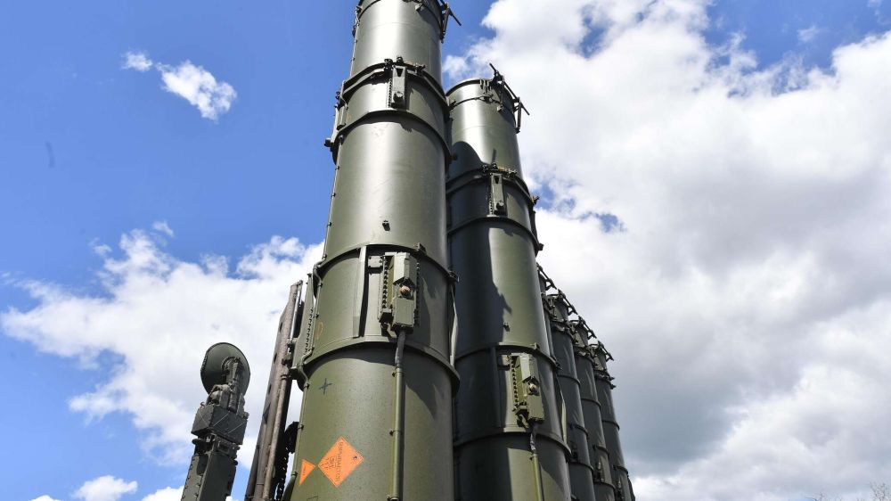 ���������� ��-25 � 16 ���������� �������� ����� ���������� ���