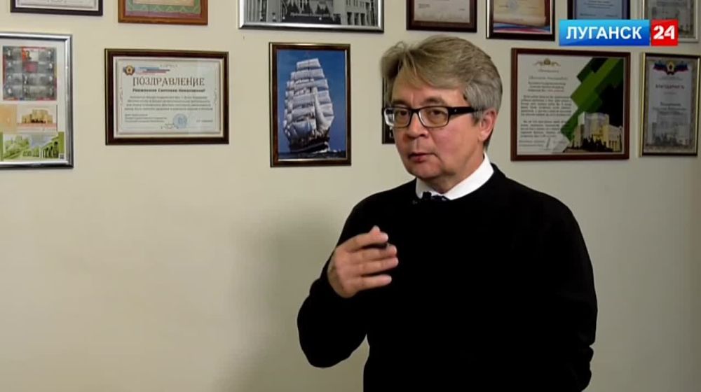 4 ������ � ������, �� ���� ����, �������� ������������� ��������-����� ��������