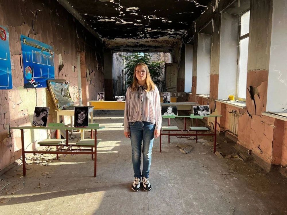 «От них можно услышать неуверенное бормотание»: Луганская школьница, записавшая обращение ООН, рассказала, кому хотела донести правду о событиях на Донбассе