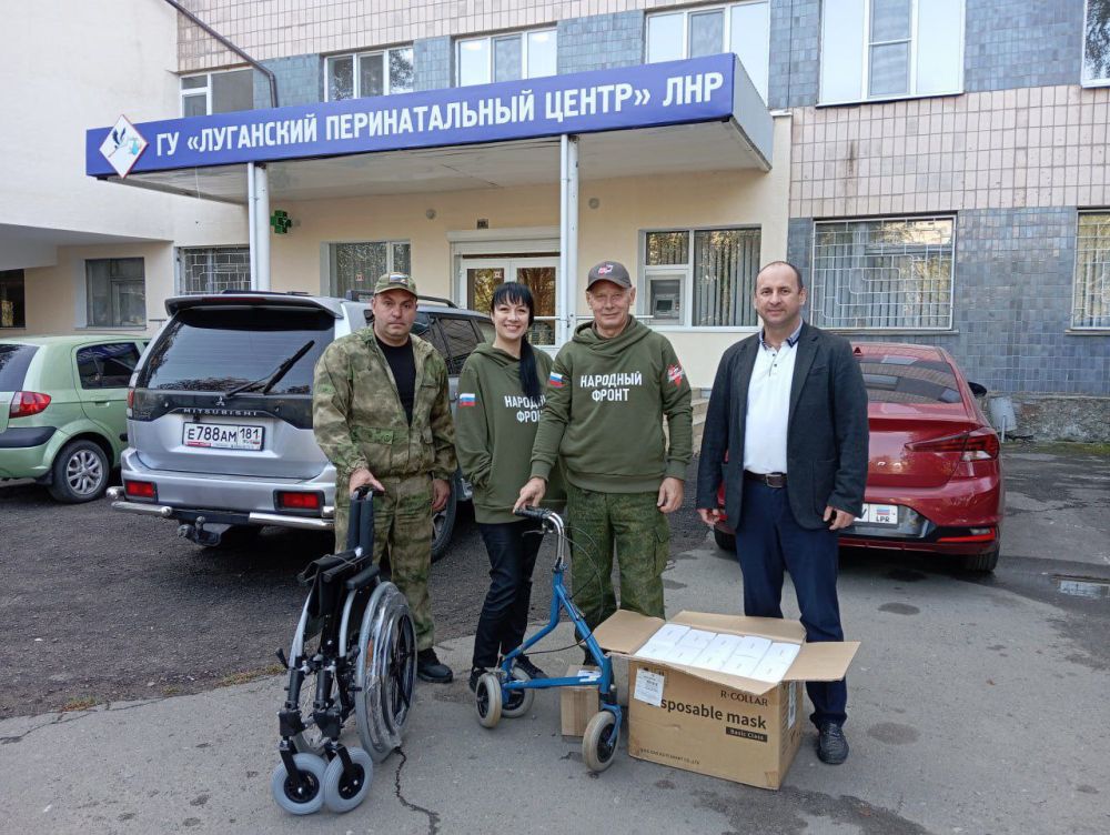 Игорь Рябушкин: Совместно с представителями НАРОДНОГО ФРОНТА Краснодарского края передал гуманитарную помощь в родильные дома Луганска и Стаханова