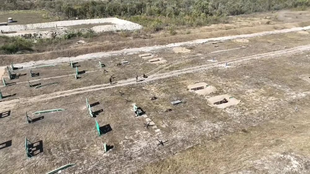 Андрей Марочко: В Луганской Народной Республике построили первый полигон для практической подготовки военнослужащих ВС РФ, и отработки действий в ходе ведения боя в городе, с различной плотностью застройки