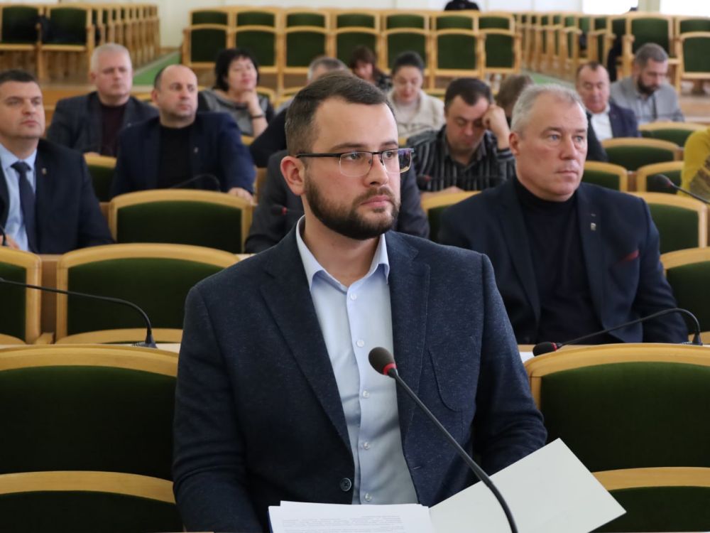 Народный Совет ЛНР принял Закон ЛНР «О муниципальной службе в Луганской Народной Республике»