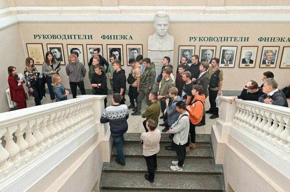 ���������������� �������� �� ��� � ��� �������� �����-��������� �� ��������� "������, ��� �����������"