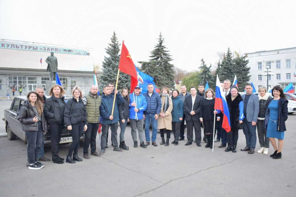 Андрей Губарев: В Первомайске прошел автопробег, посвященный Дню народного единства