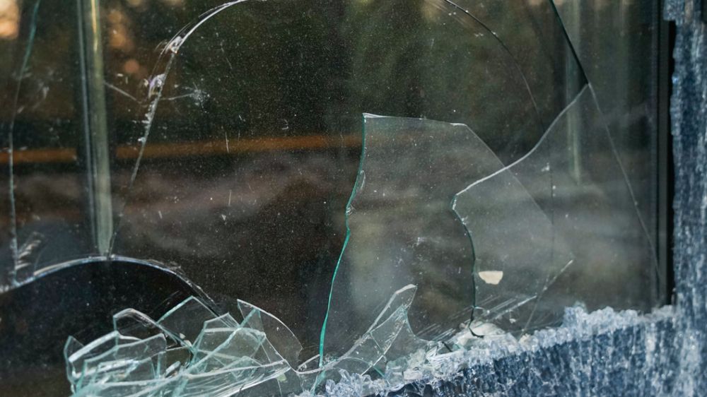 ВСУ бьют по Луганской народной республики кассетными боеприпасами