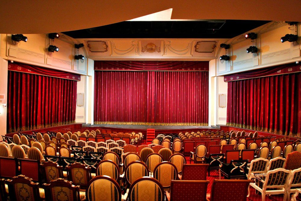 ��������� ��������� ���������� ��������� �� ����� ����������� ������ Et �etera