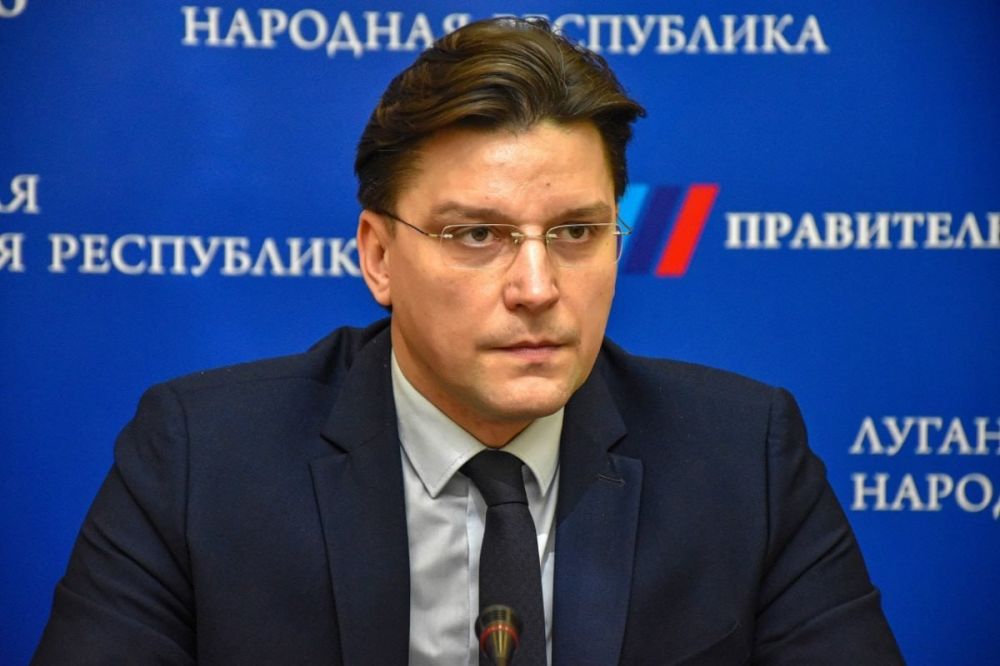 Развитие оросительных систем фермерских хозяйств Луганской Народной Республики требует модернизации и оснащения новыми технологиями и оборудованием, считает министр сельского хозяйства и продовольствия ЛНР Евгений Сорокин