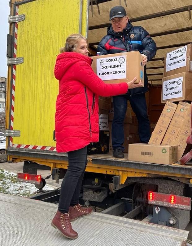 Инна Швенк: Уполномоченный по правам ребенка в Волгоградской области доставил новую партию гуманитарной помощи в Луганскую Народную Республику
