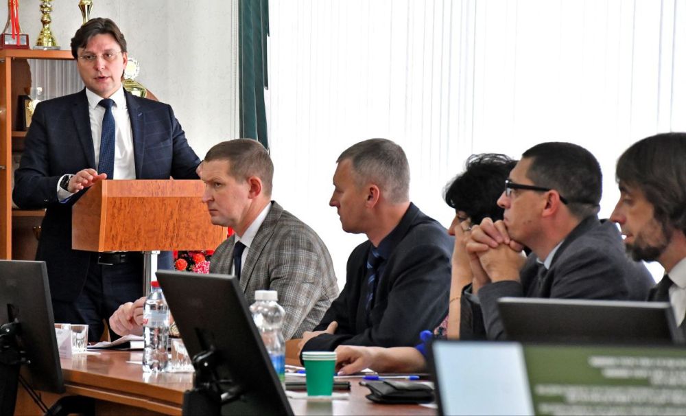 �� ������-������������ ����������� � ��������� ��������������� �������� ������������ �������� ������� �������������� �����������, ����� � �������� � ���������������� ���������, �������� � ����� ���