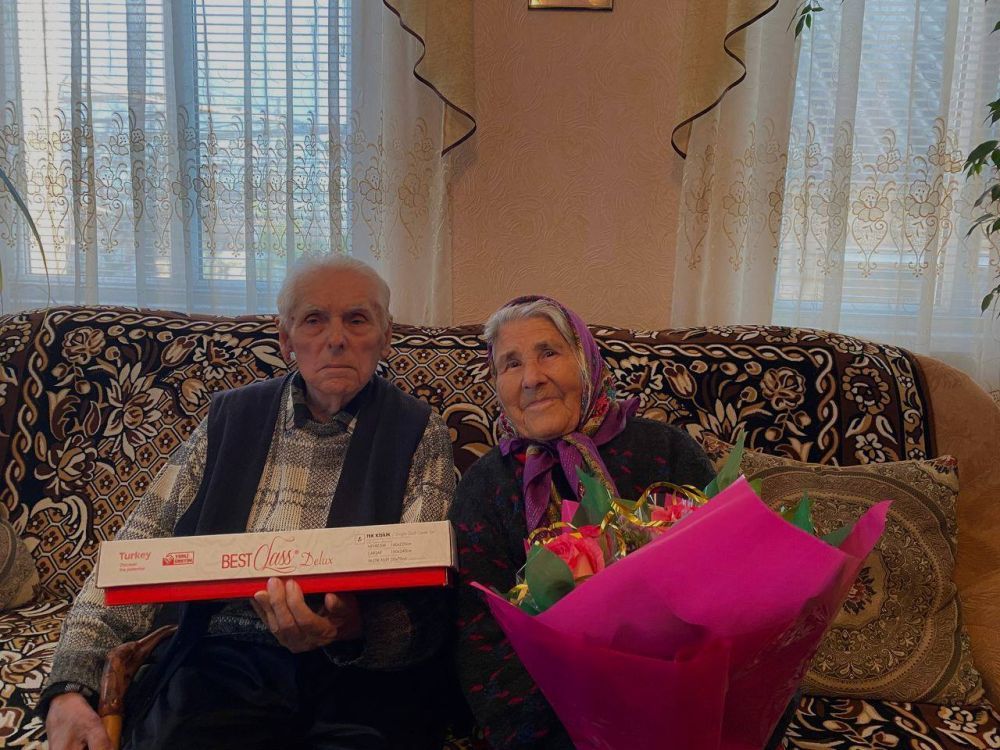 ������� �� ������ ���������� ��������� �� ��������-���������� ������ � 75-������ �������� �����