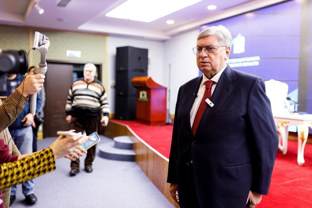 ������� ������� ��������� � ���������� ������������ � ������� ��������������� ���������� � ��������� �� �� ���������� �������