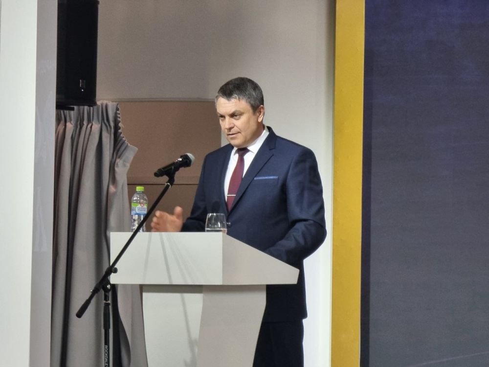 Виктор Водолацкий: Сегодня посетил Международную выставку-форум «Россия», где сейчас проходит День Луганской Народной Республики.