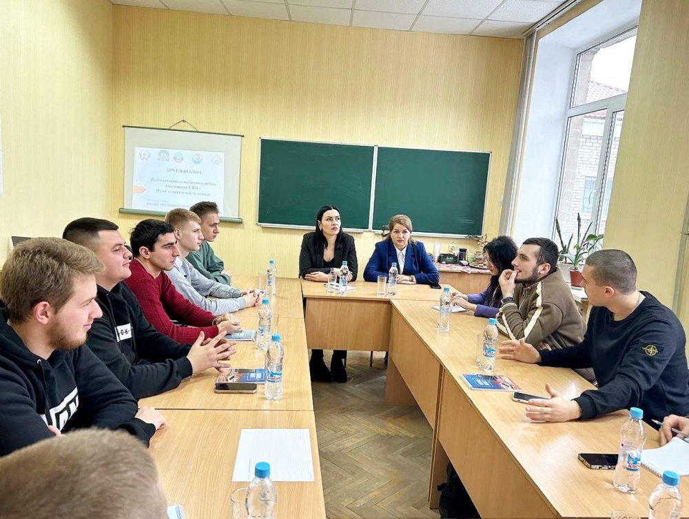 Один за всех и все за одного: на круглом столе демобилизованные студенты поделились результатами о прохождении реабилитации