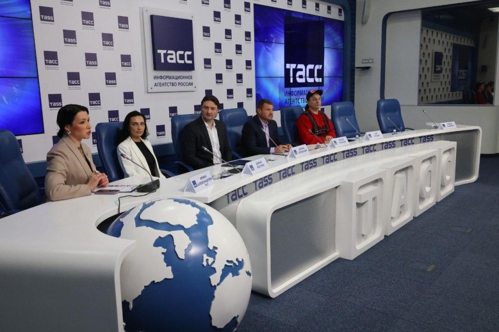 ����� 200 ����� �������� ����� �������� �������� �� �������������� ����������� � �������� ����