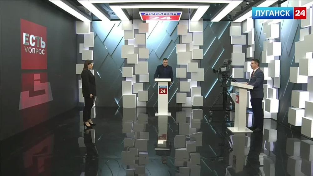 Заместитель Председателя Народного Совета ЛНР Максим Уваров в эфире программы «Есть Vопрос» на телеканале «Луганск 24» отметил, что все последние выступления Алексея Арестовича показывают прогнившую систему украинской власти