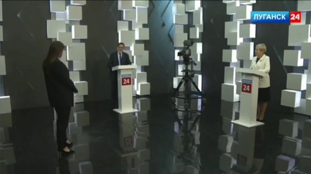 Экс-министр иностранных дел ЛНР Владислав Дейнего в эфире программы «Есть Vопрос» на телеканале «Луганск 24» рассказал о том, как стоит относиться к возможной провокации Украины с использованием боевых отравляющих веществ