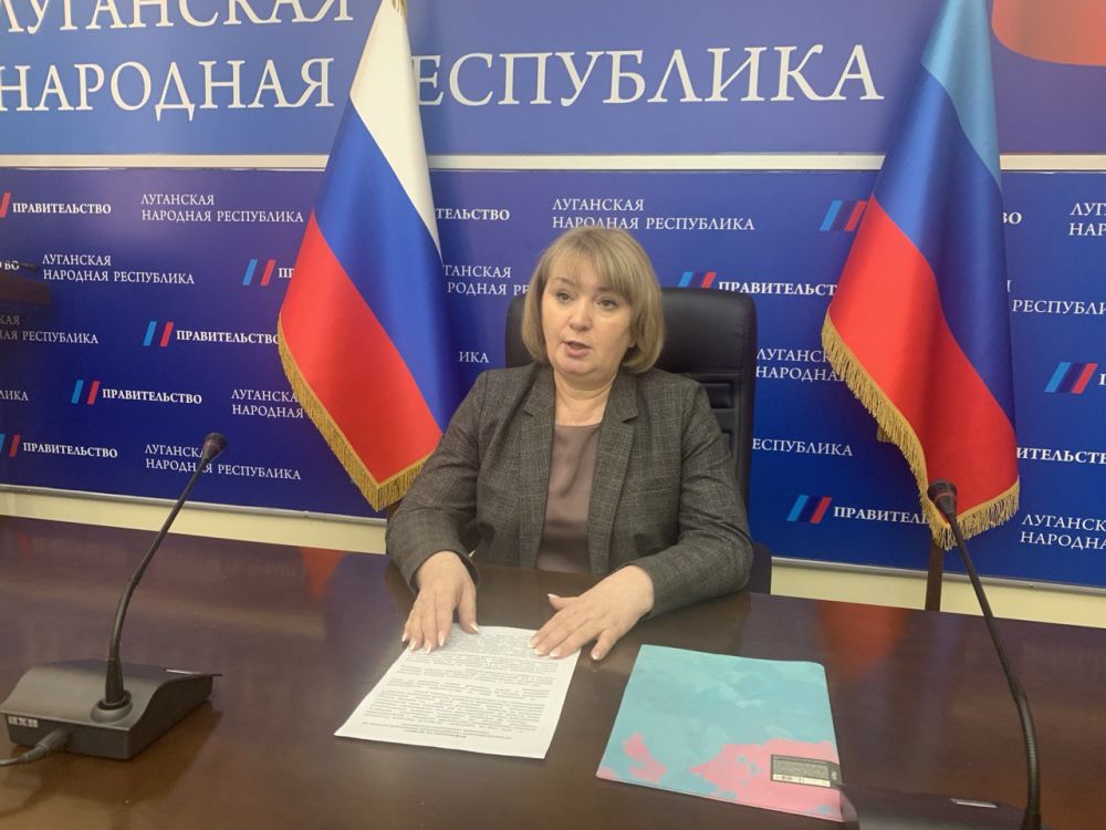 Малоимущие жители Республики могут получить средства на основании социального контракта