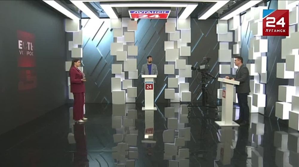 ©©©©© Заместитель Председателя Народного Совета ЛНР Максим Уваров в эфире программы «Есть Vопрос» на телеканале «Луганск 24» заявил, что западные страны ведут Украину к разрушению как инфраструктуры, так и генофонда страны