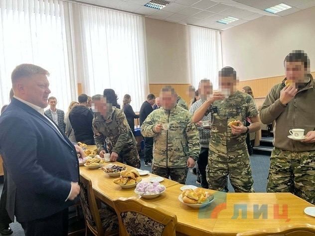 Студенты из ЛНР, участвующие в специальной военной операции, получат всю требующуюся им поддержку от Министерства образования и науки Республики