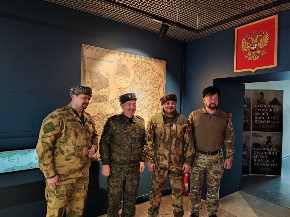 Виктор Водолацкий: Сегодня совместно с депутатами Народного Совета Леоновым В.В., Юровым Ю.П., а также заместителем...