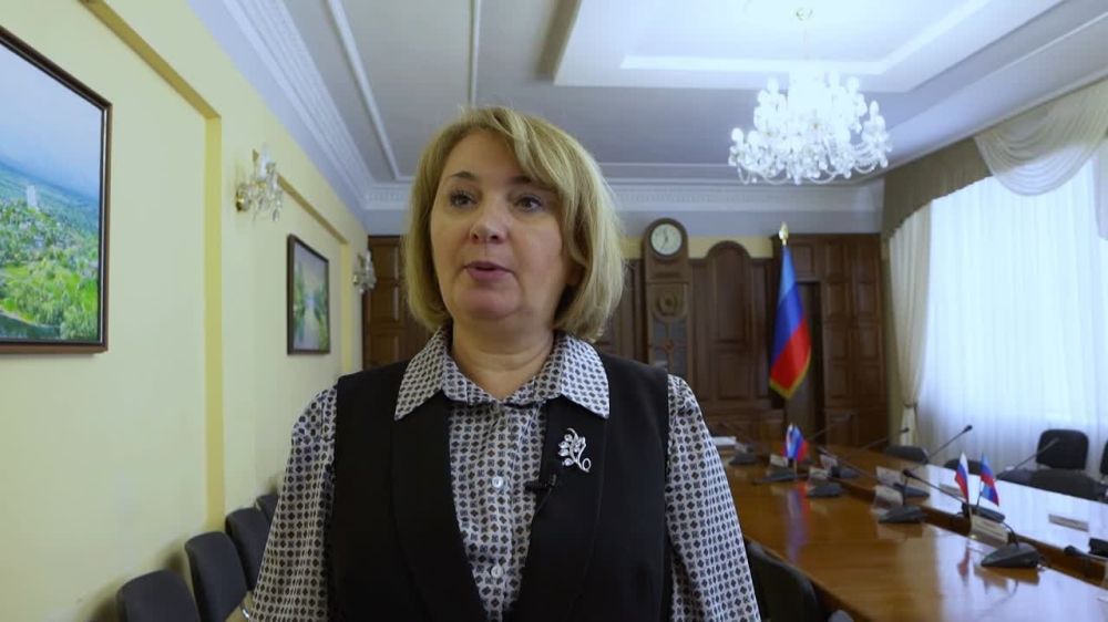 ВАЖНО. Правительство ЛНР приняло постановление об оплате труда работников государственной власти, занимающих должности, не...