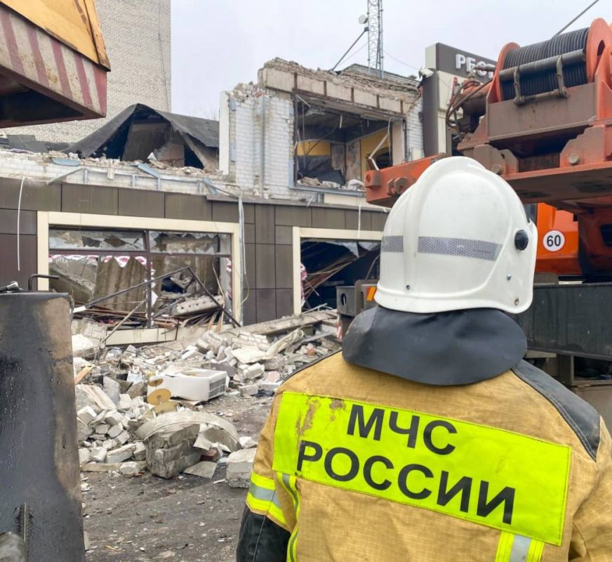 Обстрел ВСУ пекарни в Лисичанске: Последние новости к этому часу