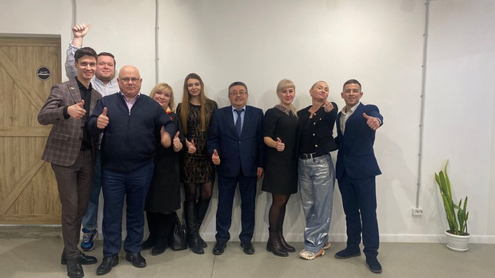 Уполномоченный по правам ребенка в Луганской Народной Республике Инна Швенк посетила коворкинг-центр «Стрелка» города...