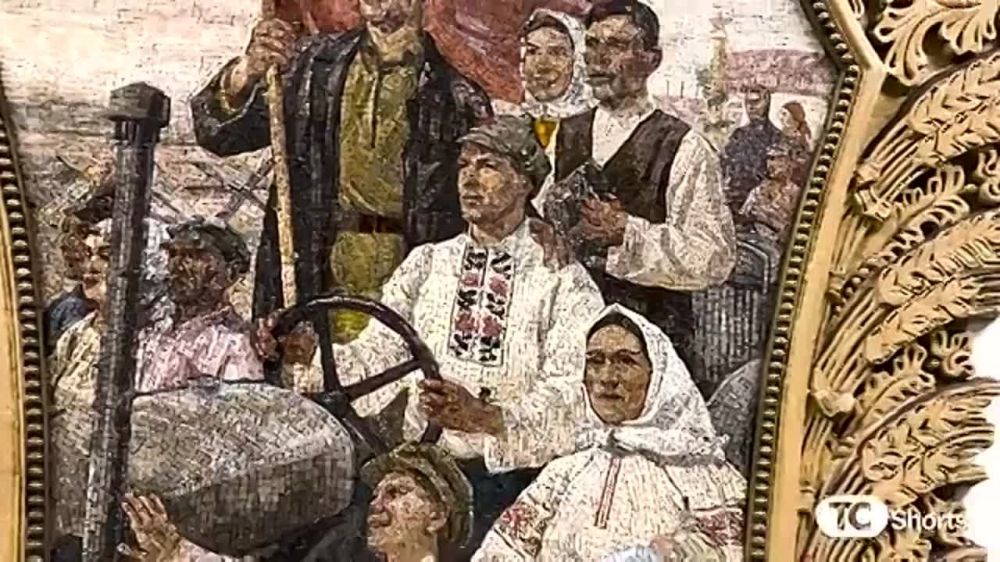 Такер Карлсон показал, насколько отличаются московское и нью-йоркское метро