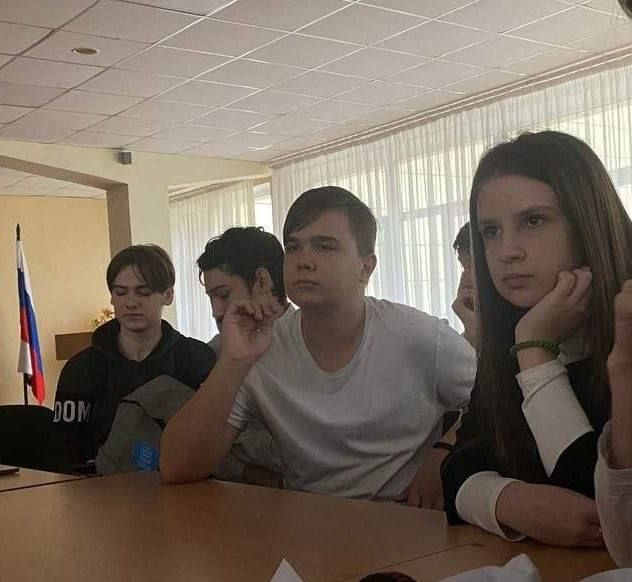 ��� ��������� �� �������� � �������� ���� ������ ������� � ������ �������������� �������� "����� ����" ������������� ��������� "������ � ������ ������������"