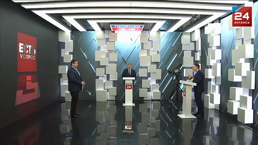 ©©©©© Заместитель Председателя Народного Совета ЛНР, координатор Луганского регионального отделения ЛДПР Максим Уваров в...