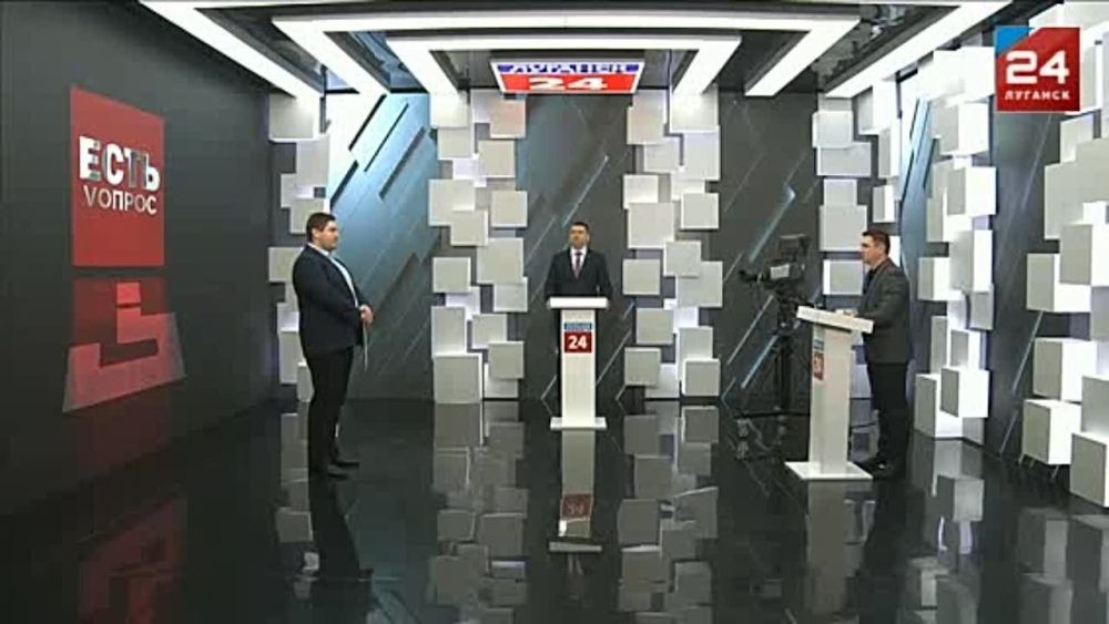 ©©©©© Заместитель Председателя Народного Совета ЛНР, координатор Луганского регионального отделения ЛДПР Максим Уваров в...